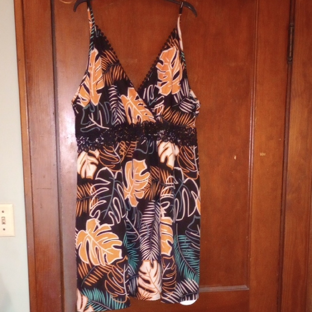 NWT  Curve Leaf Pattern Dress 2x